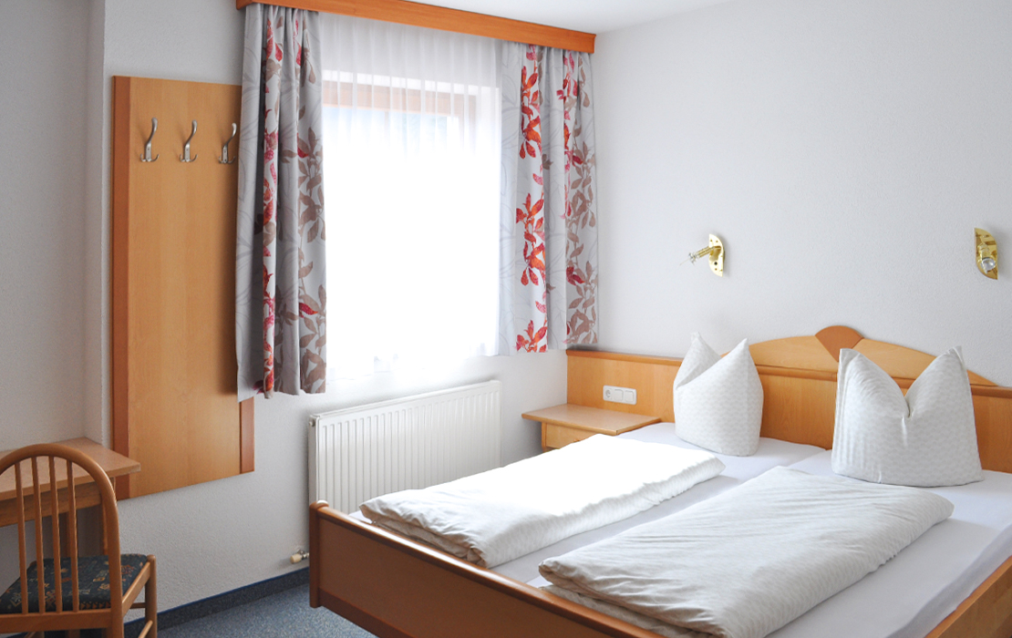 Apartment for 5-8 people - Triple room