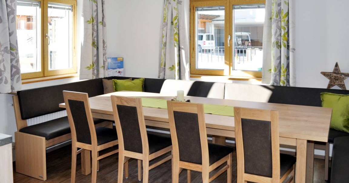 Dining table for 10 people at Holiday Home Schönblick