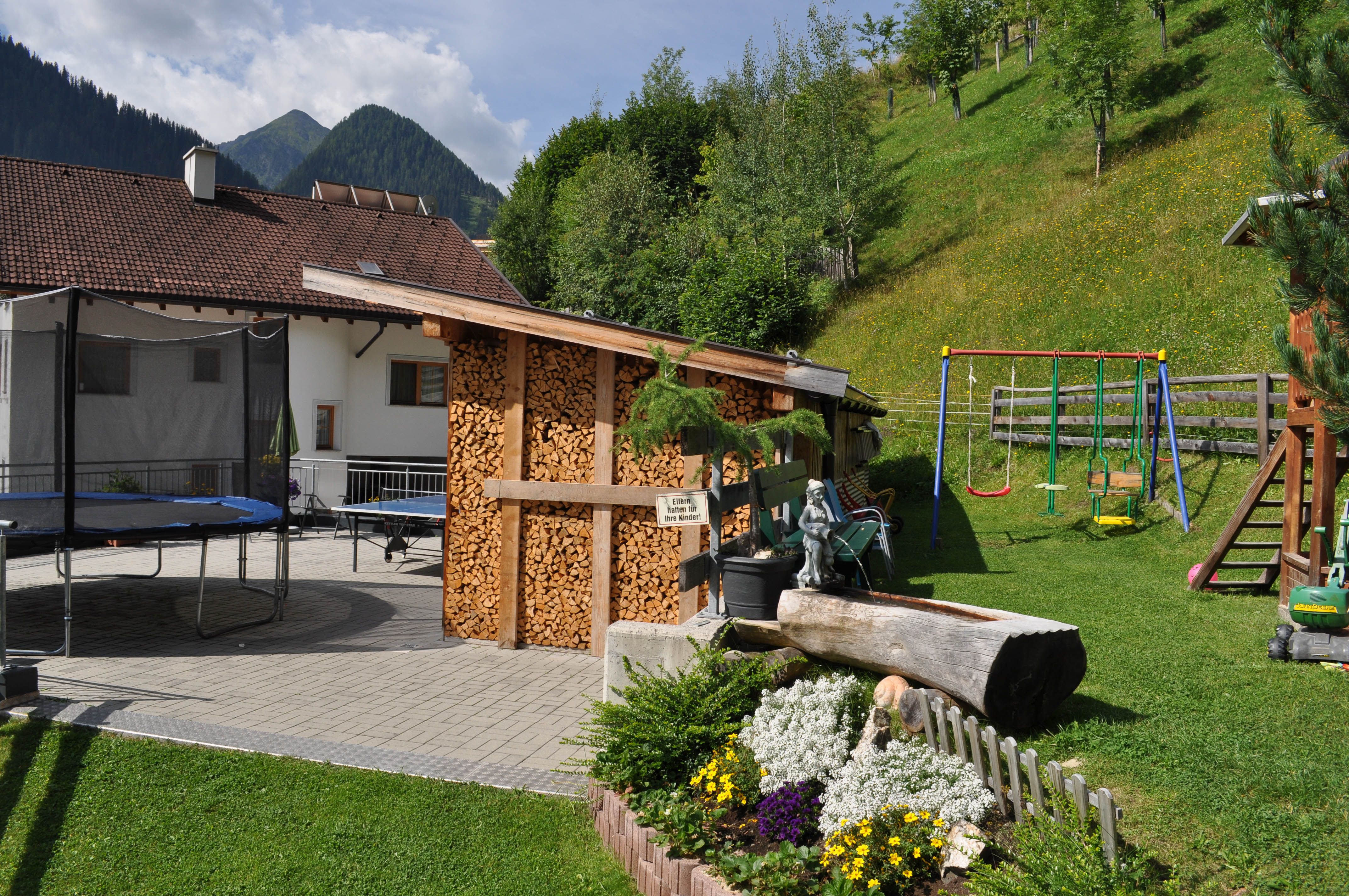 gallery_around_house_3